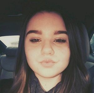 Meet your Posher, Jasmine